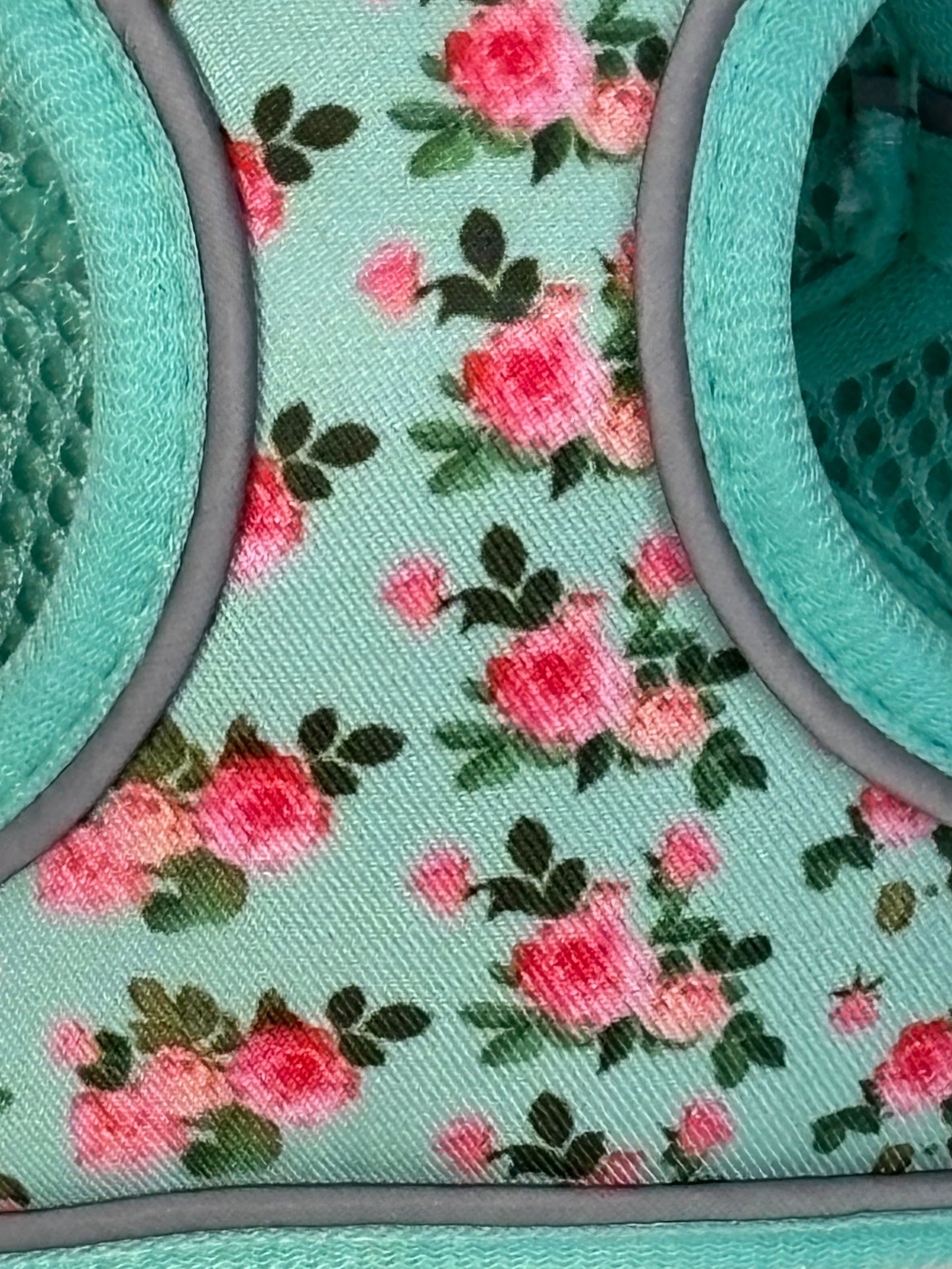 Reflective Floral Rabbit Harness Set – XXS Adjustable + Leash