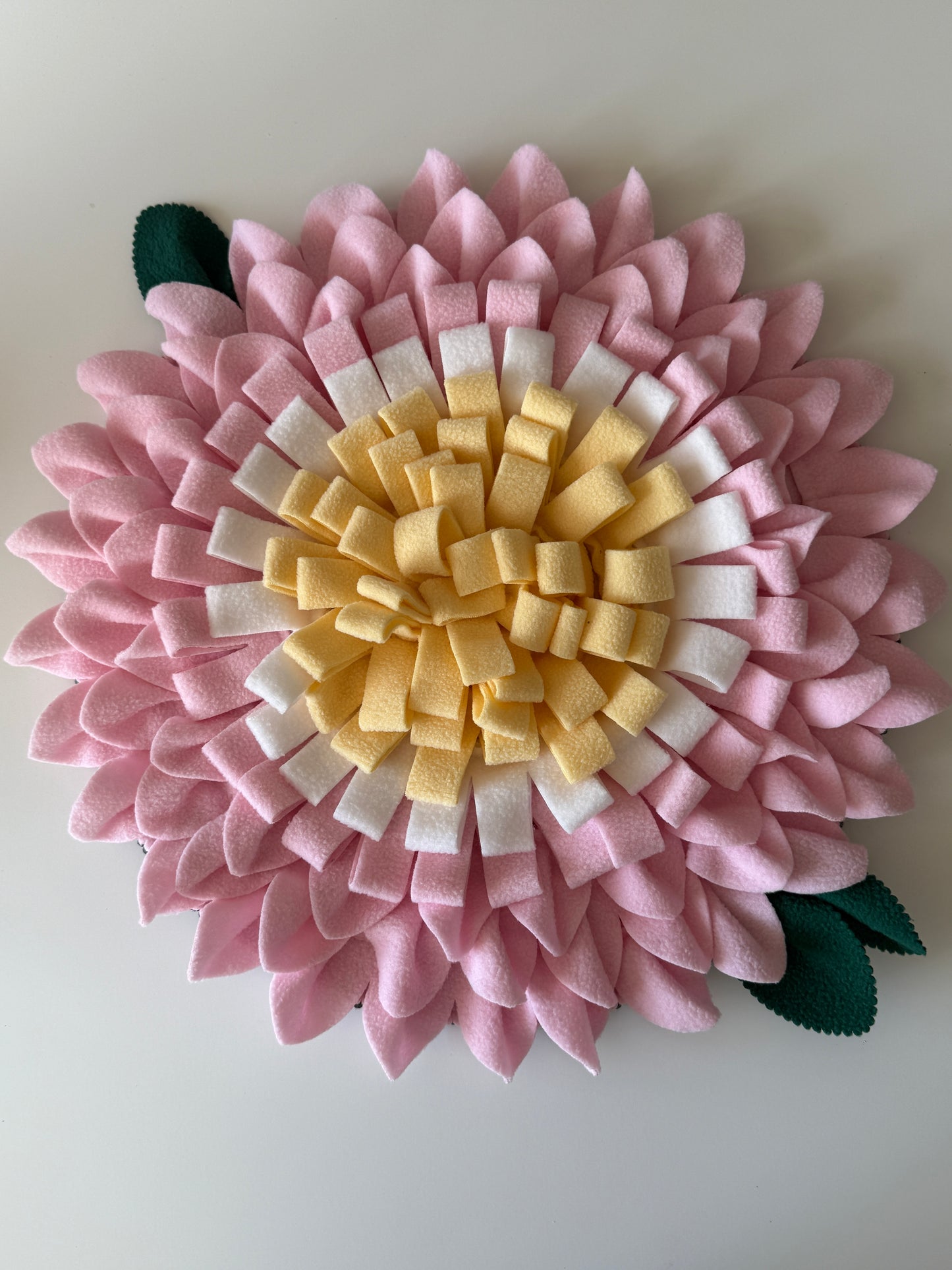 Velvet Petals Foraging Mat