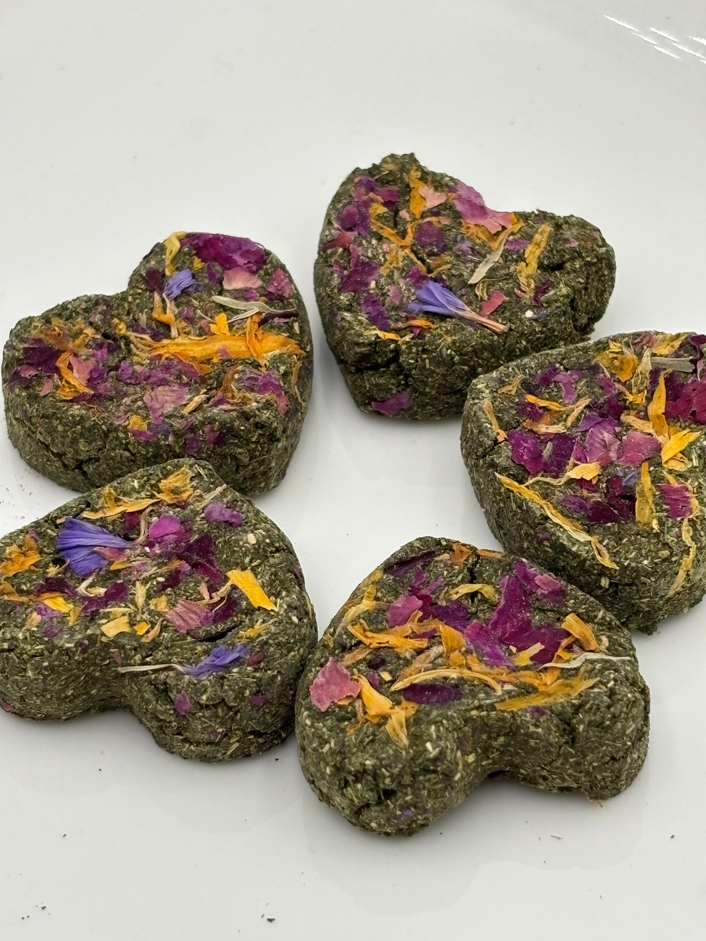 Cœurs de pétales de papaye