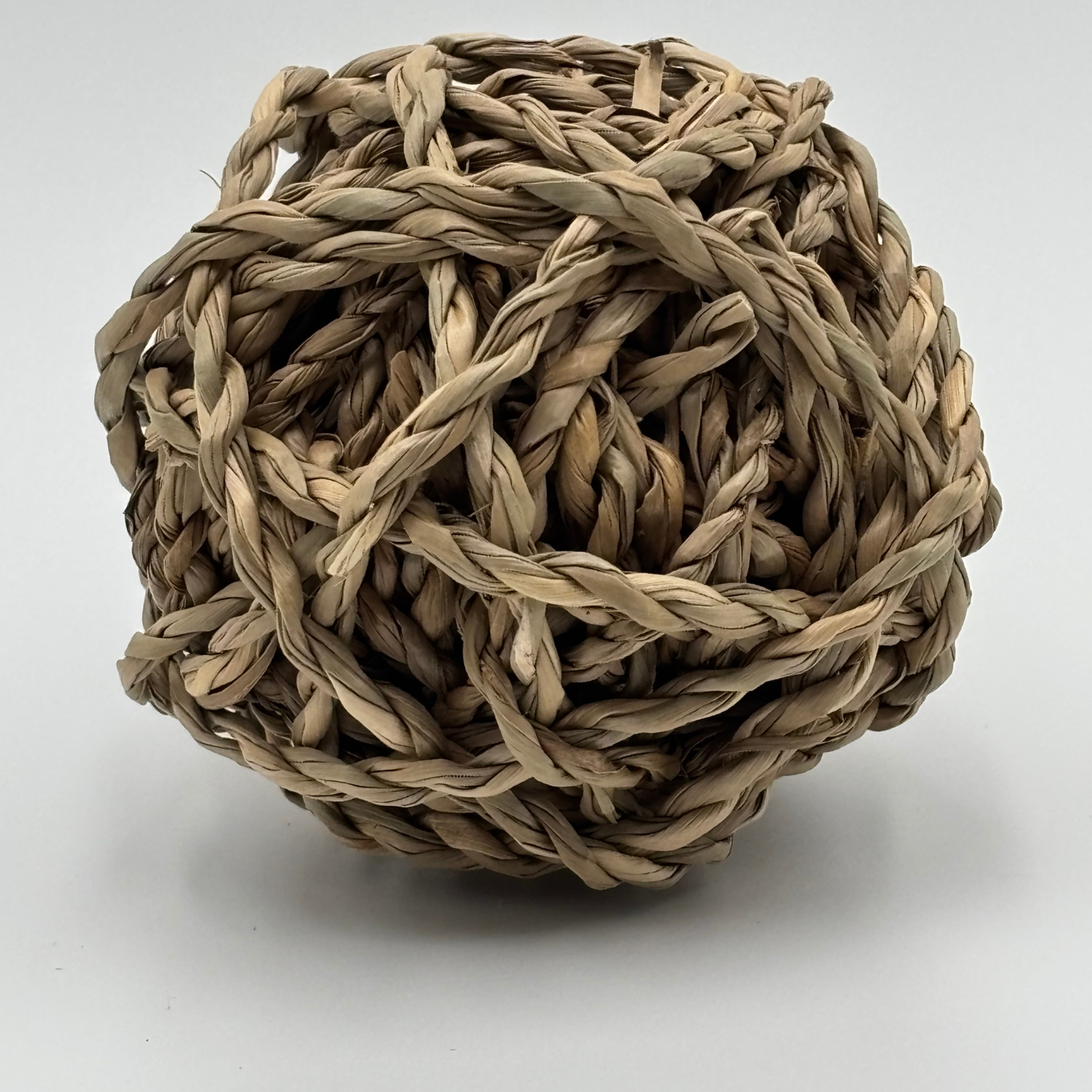 Boule naturelle en herbe marine – 7 cm