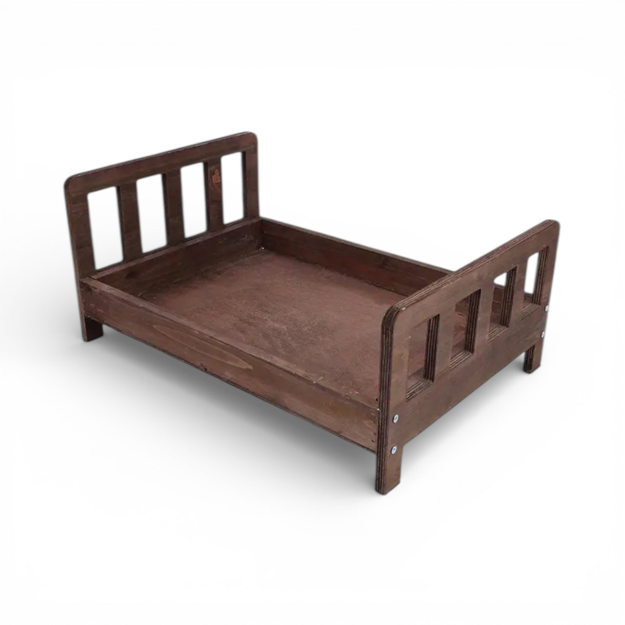 Lit en bois pour lapin | Couchage élégant et naturel