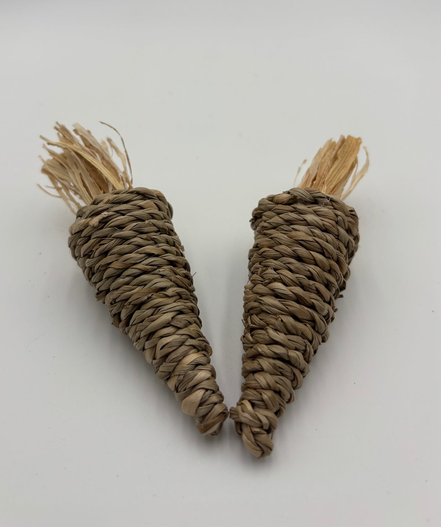 Handwoven Natural Grass Carrot Chew Toy for Rabbits