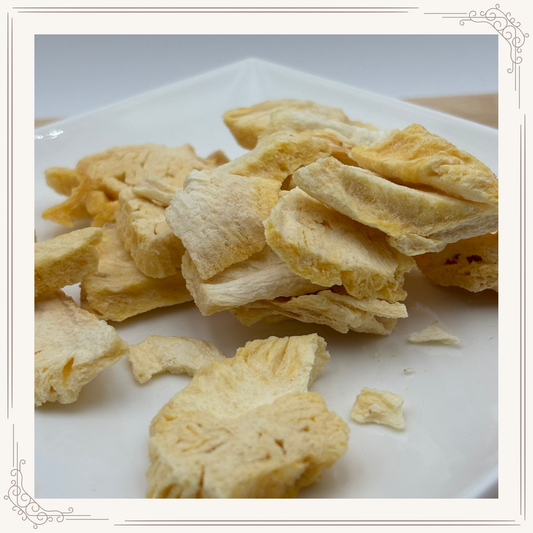 Pineapple Glow – Morceaux d'ananas séchés naturels pour lapins (30 g)