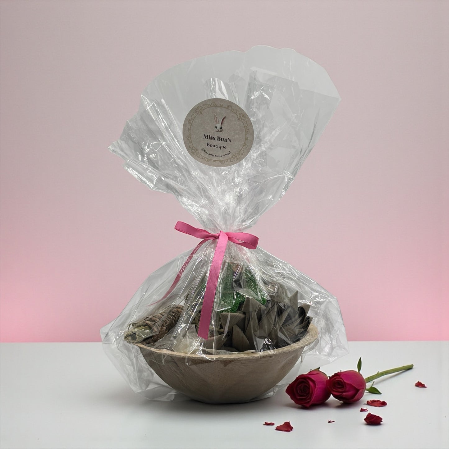 Bunny Love Valentine Basket – Valentine Gift Basket for Rabbits (Limited Edition)