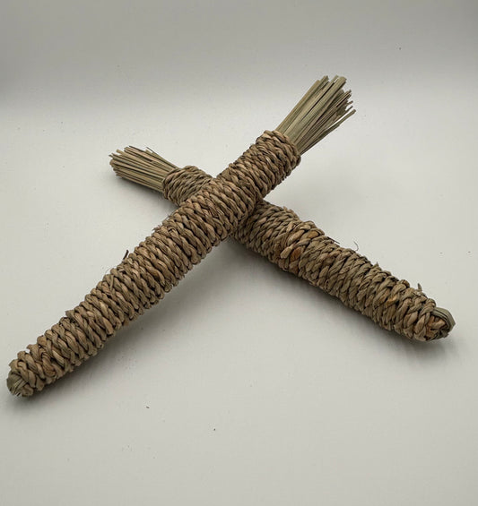 Jouet à mâcher en paille naturelle tressée pour lapins et petits animaux