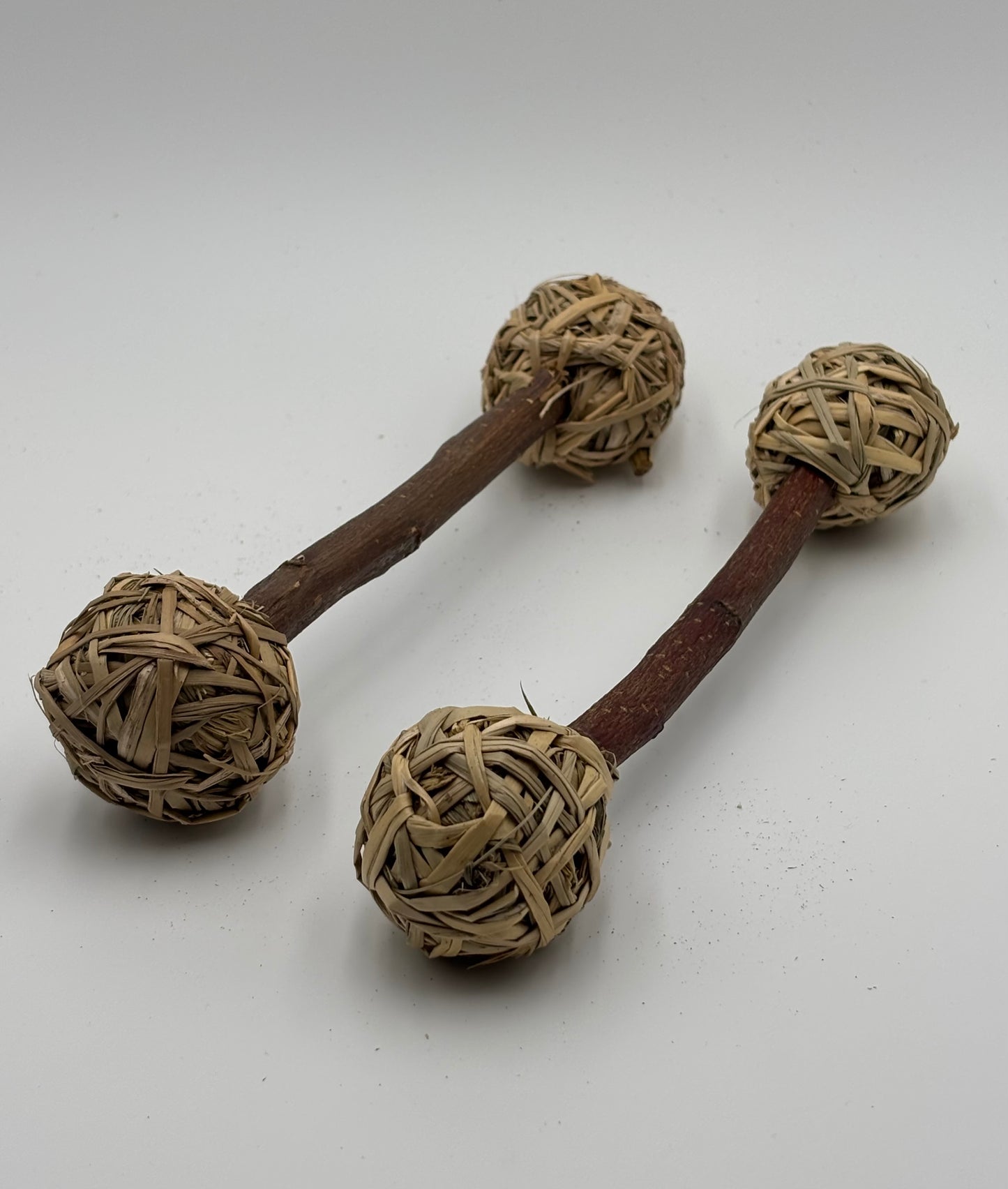 Jouet à mâcher en saule naturel – Haltère