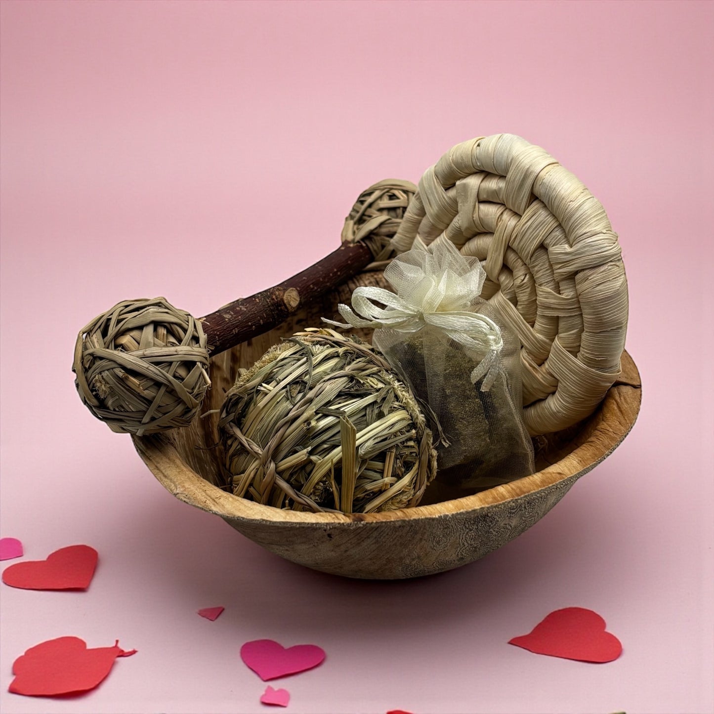 Bunny Fun Valentine Basket – Valentine Gift Basket for Rabbits (Limited Edition)