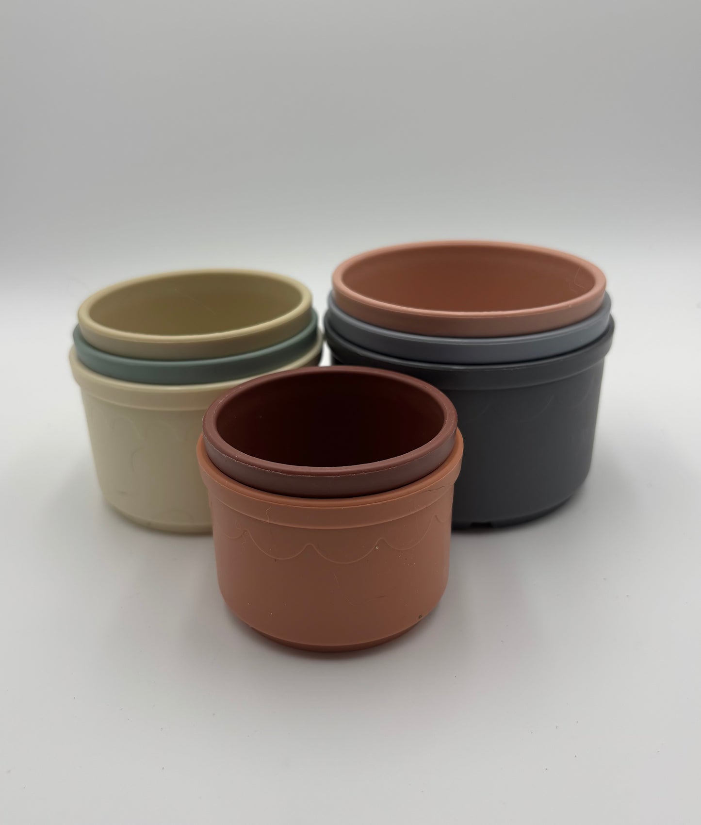 Jouet de gobelets empilables pour lapins – Enrichissement interactif et jeu de fouille