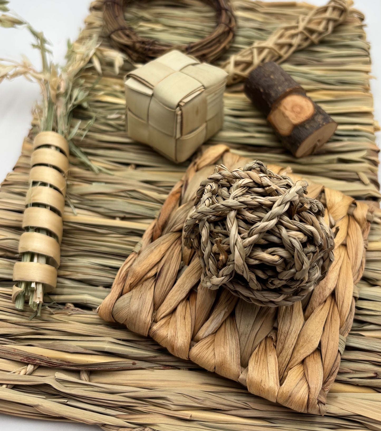 Natural Enrichment Mat for Rabbits