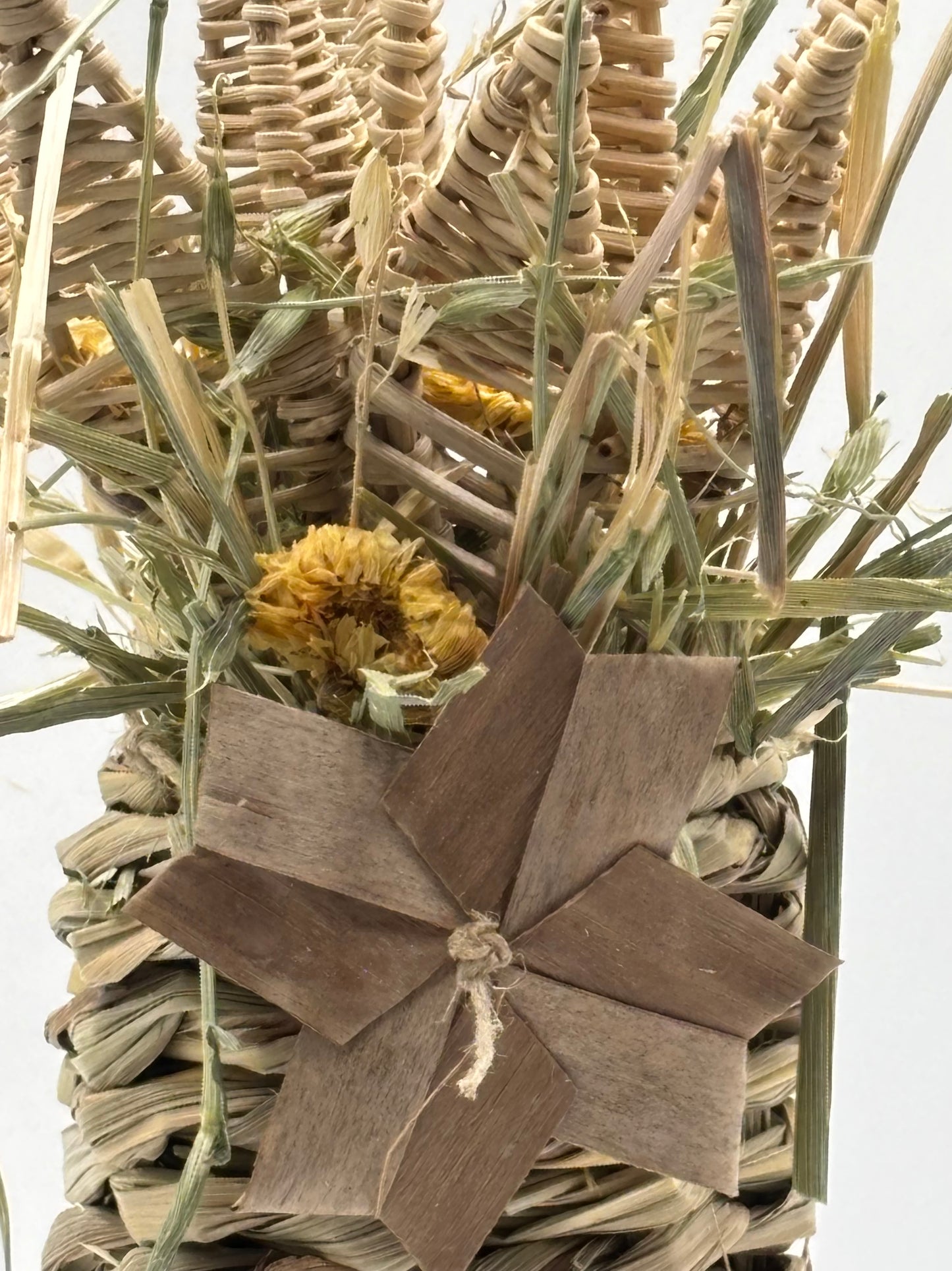 Foraging Bouquet by Miss Bun’s