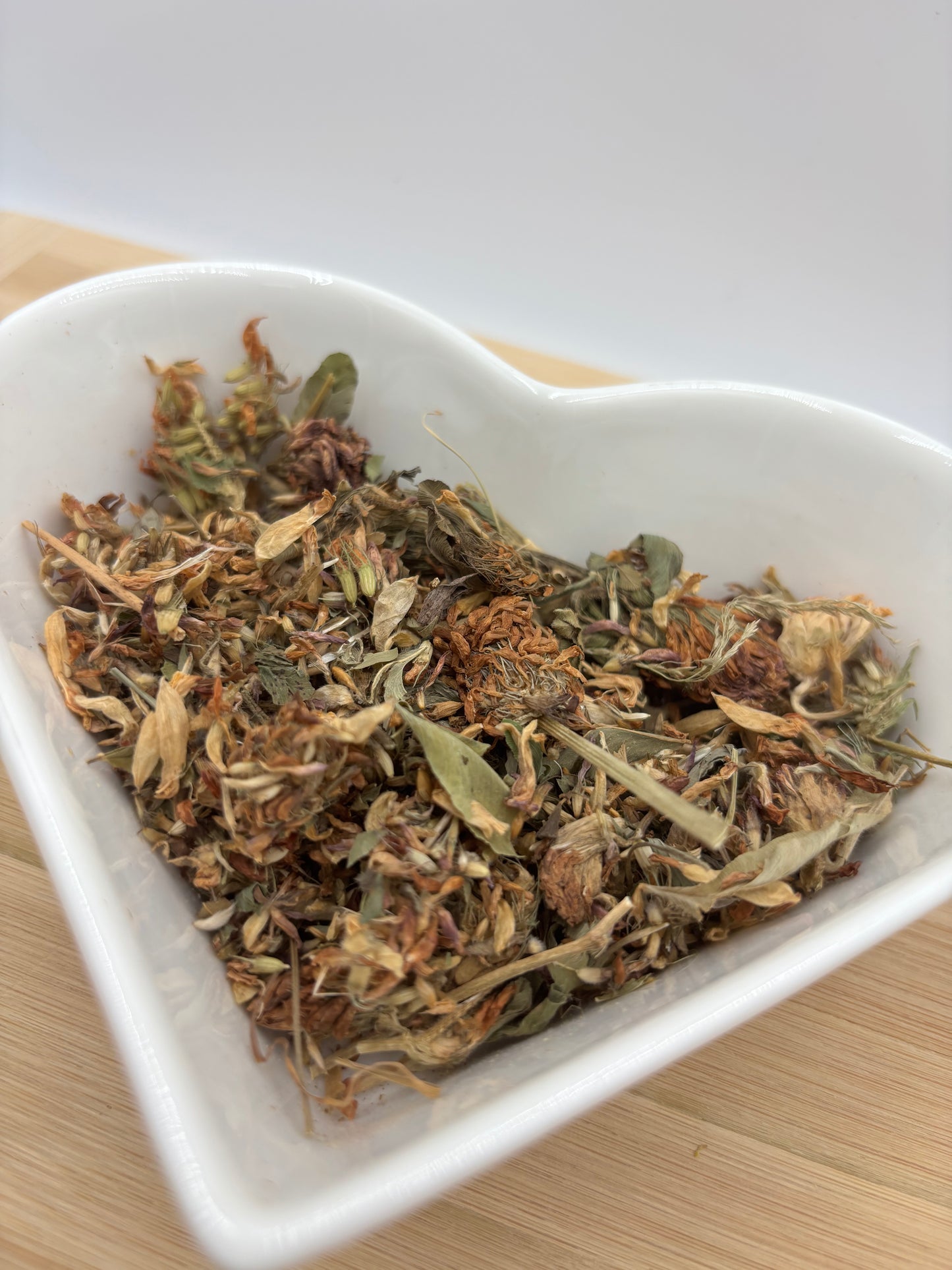 Charme de trèfle rouge – Fleurs de trèfle rouge séchées naturelles pour lapins (10 g)