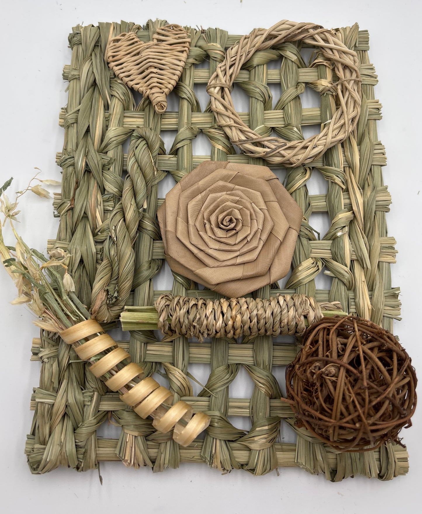 Natural Enrichment Mat for Rabbits
