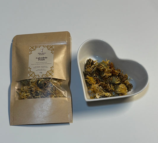 Calendula Petals – Natural Dried Marigold Flowers for Rabbits (10g)