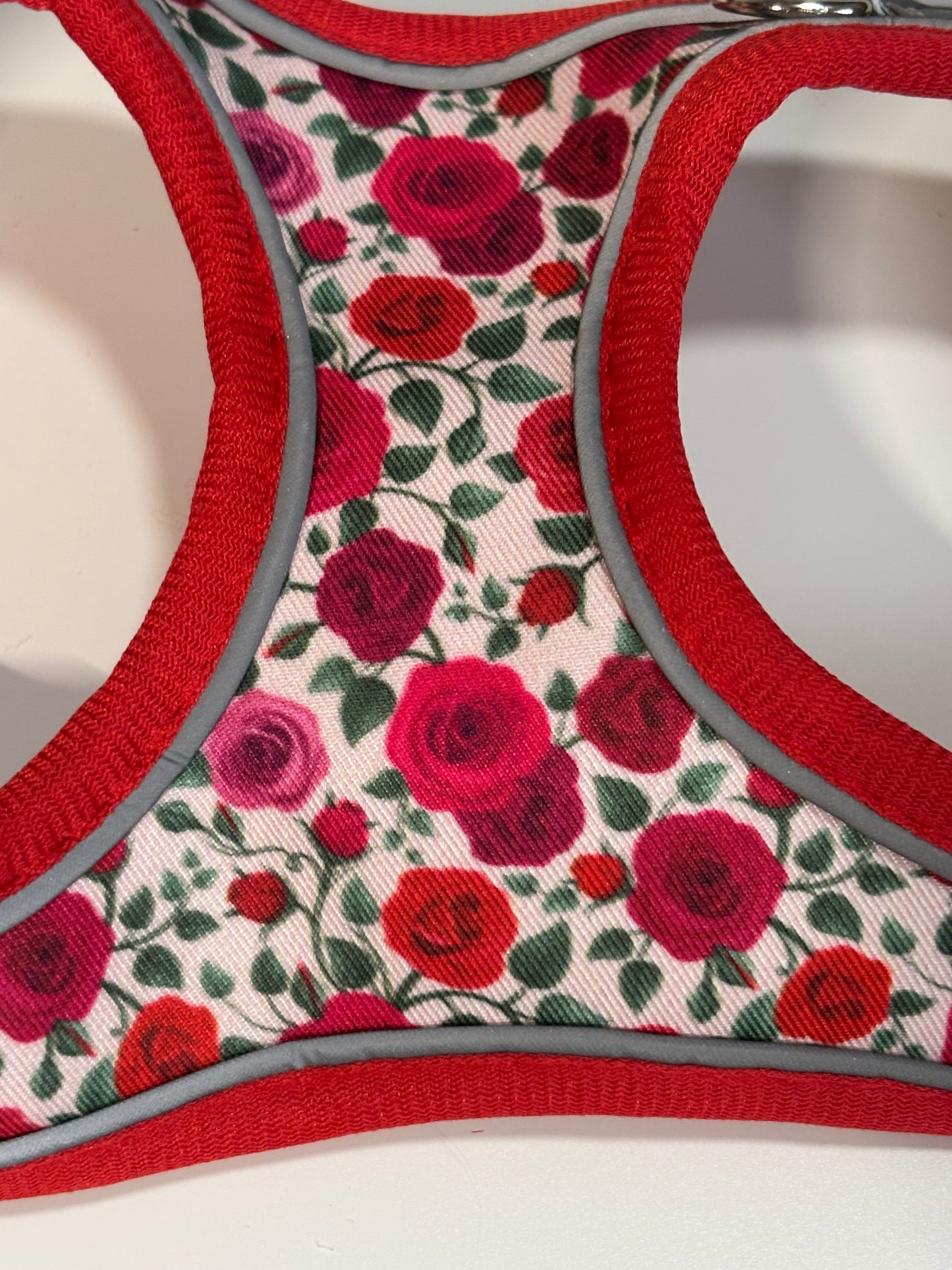 Reflective Floral Rabbit Harness Set – XXS Adjustable + Leash