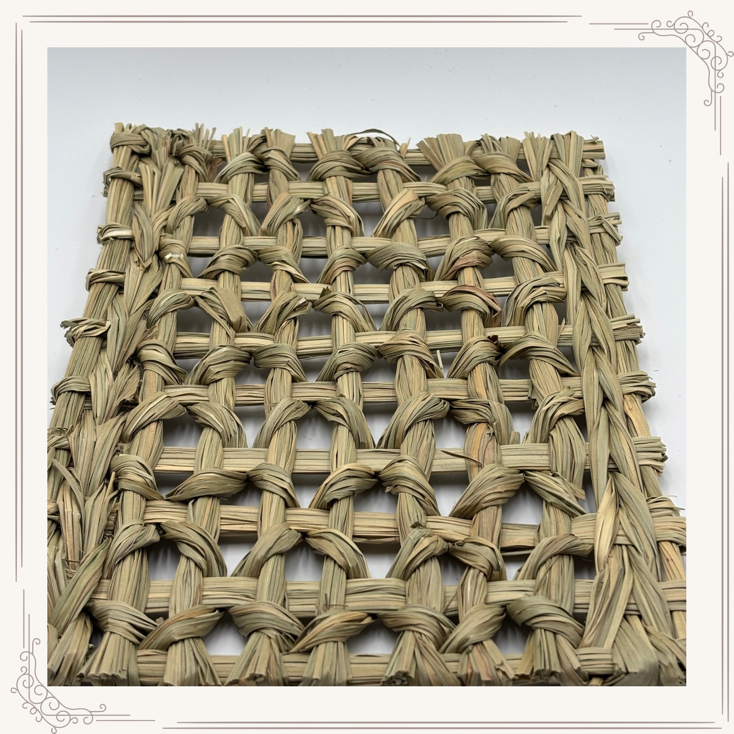 Natural Reed Chew Mat for Small Animals