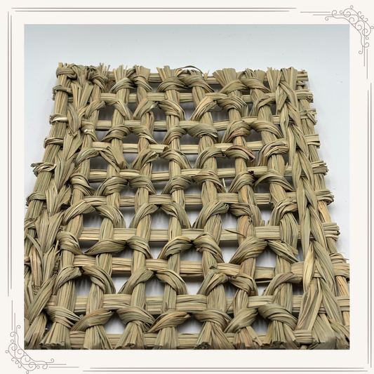 Natural Reed Chew Mat for Small Animals