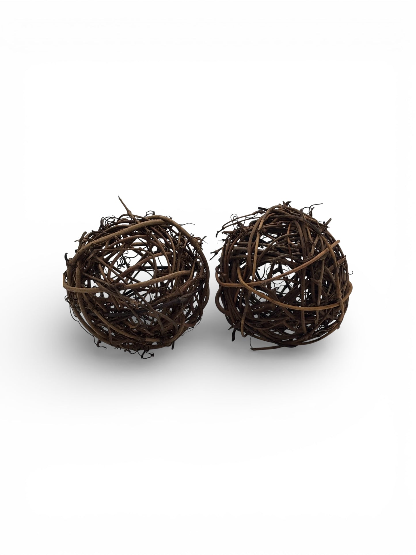 Boule naturelle en vigne – 7 cm